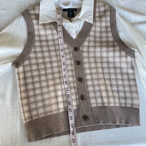 Tahari Beige White Plaid Sweater Vest Long Sleeve Top M - Picture 6 of 7